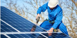 Installation Maintenance Panneaux Solaires Photovoltaïques à Brenat